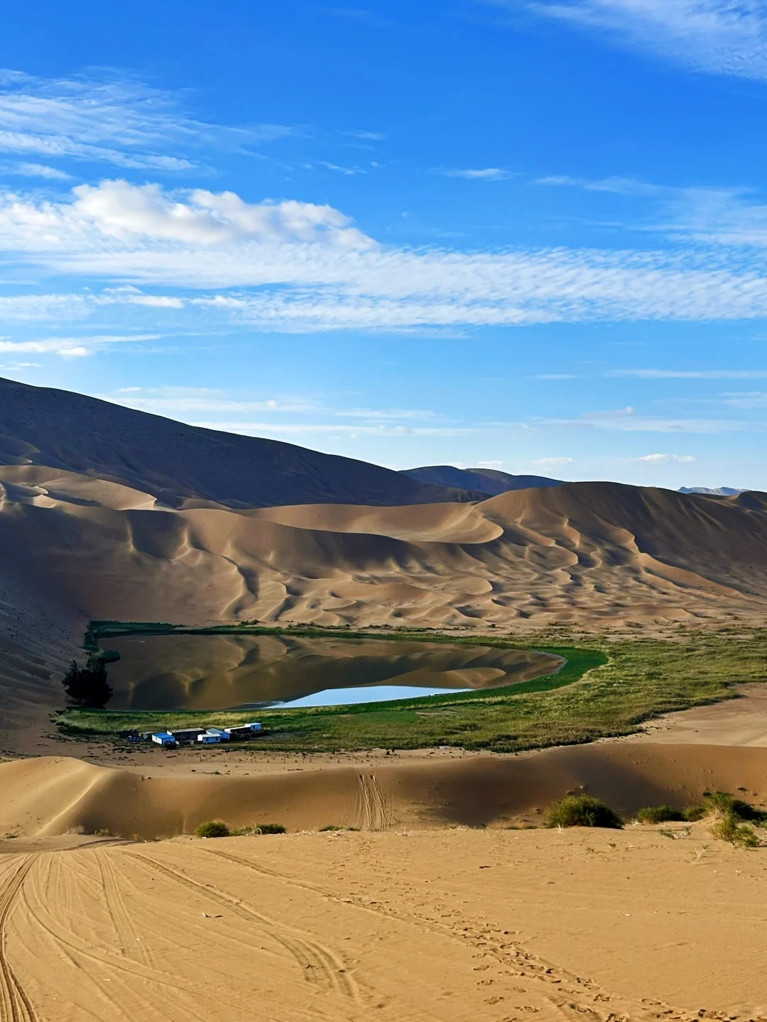 Badain Jaran Desert — Gobi Desert landscape in Inner Mongolia, China — vast dunes and arid plains — PandaPower Travel
