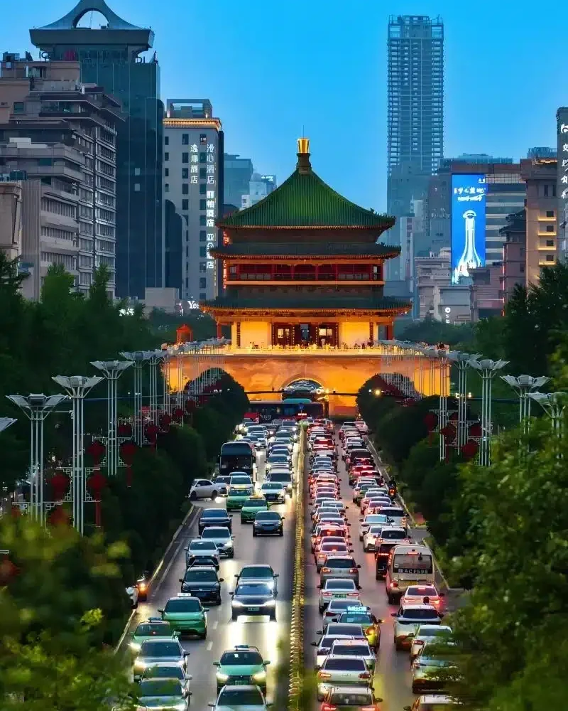 Xi’an Bell Tower framed by modern city buildings