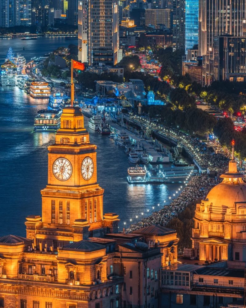Night view of The Bund skyline in Shanghai during a 9-day Eastern China private tour