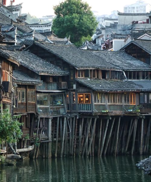 fenghuang-morning-stilt-houses