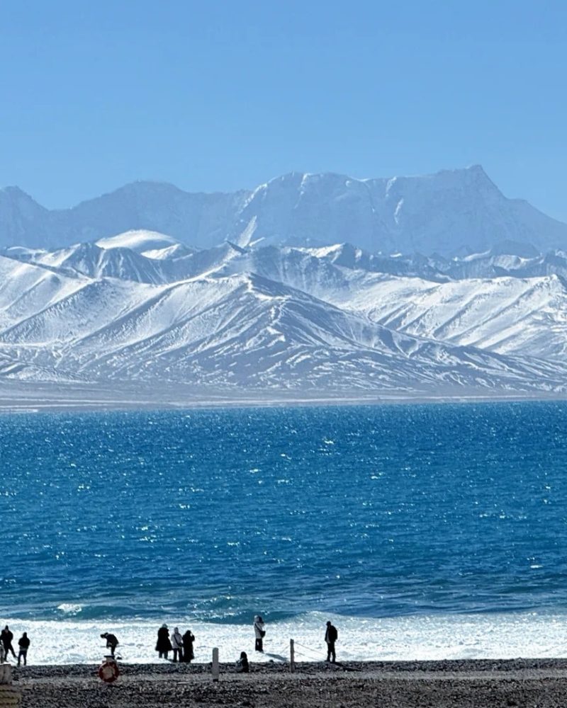 Namtso Lake and snow mountains in Tibet on a private Lhasa tour
