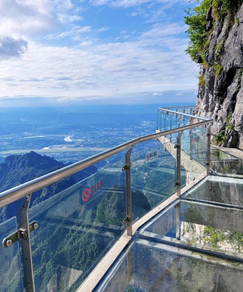 tianmen-glass-skywalk-china