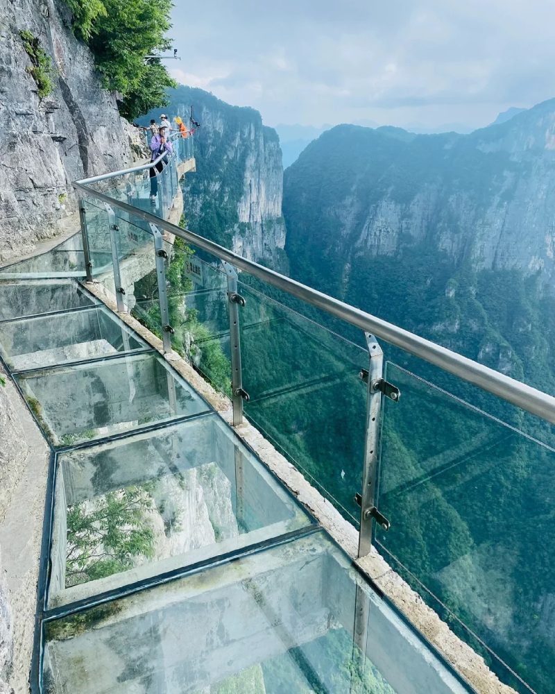 Tianmen Mountain glass walkway above deep valleys in Zhangjiajie