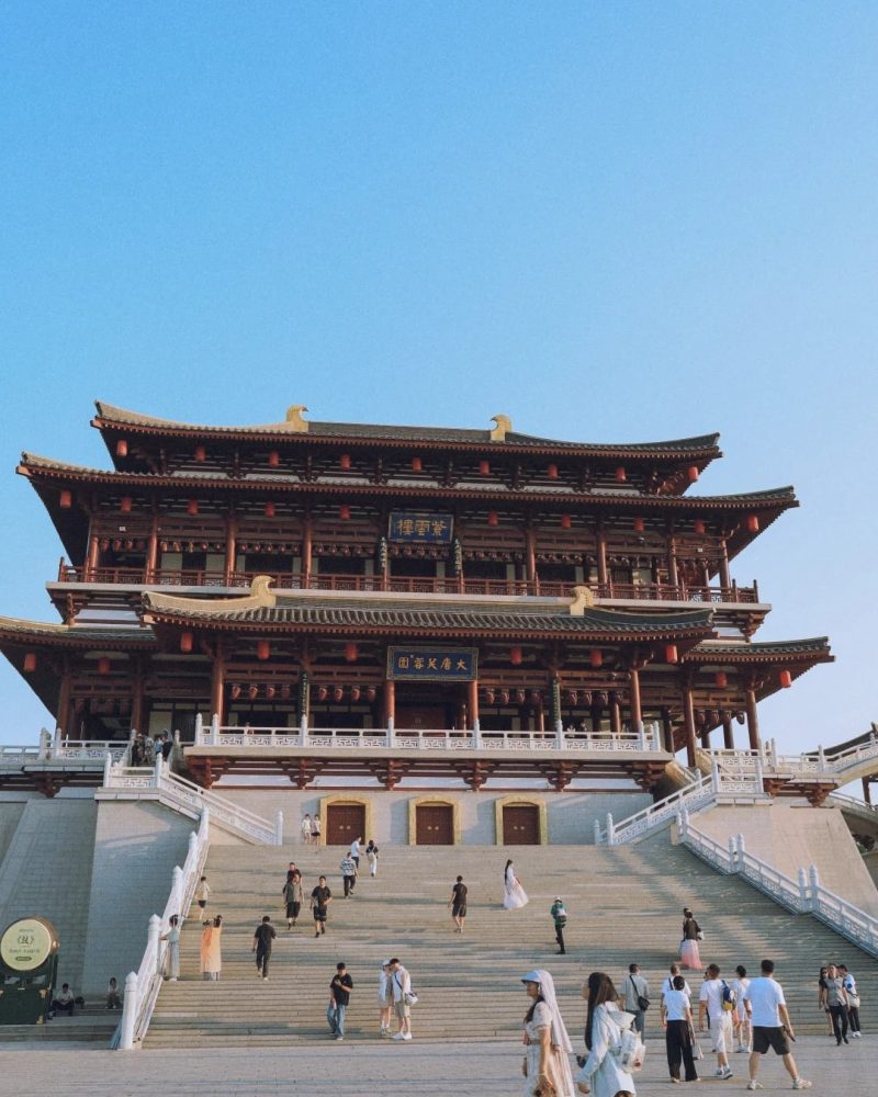 Tang-style architecture at Datang Furong Garden in Xi'an