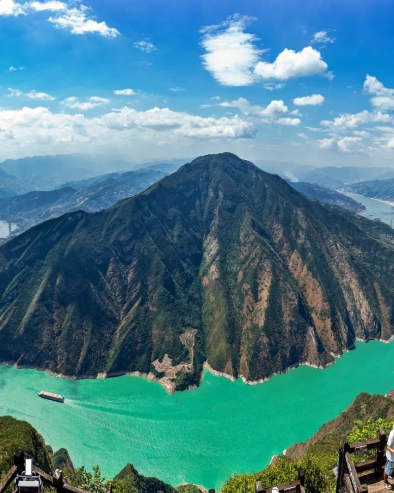 Yangtze River Cruise through the Three Gorges | 12-Day China Private Tour