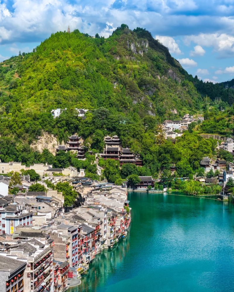 Zhenyuan Ancient Town and Wuyang River in Guizhou